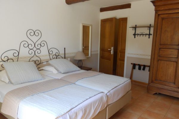 Room 2 Hotel La Bastide auf eco suites